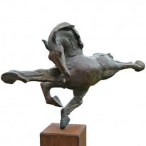 "Furieto", brons brons 50 x 94 x 22 cm kunstenaar: Jos Dirix